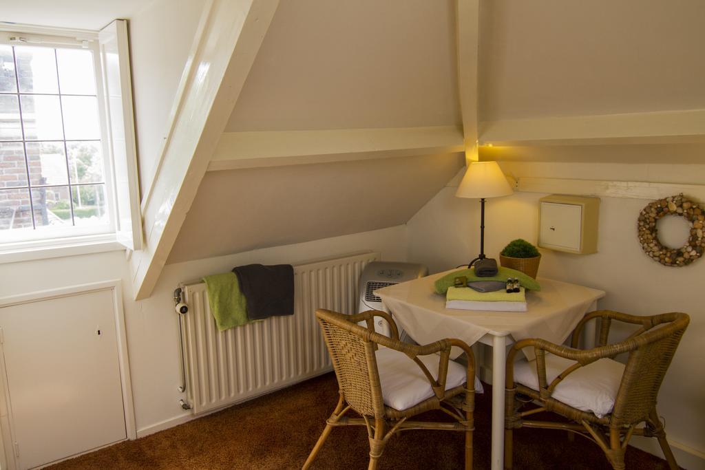 Hotel-Pension Zoom-Oord Renesse Quarto foto