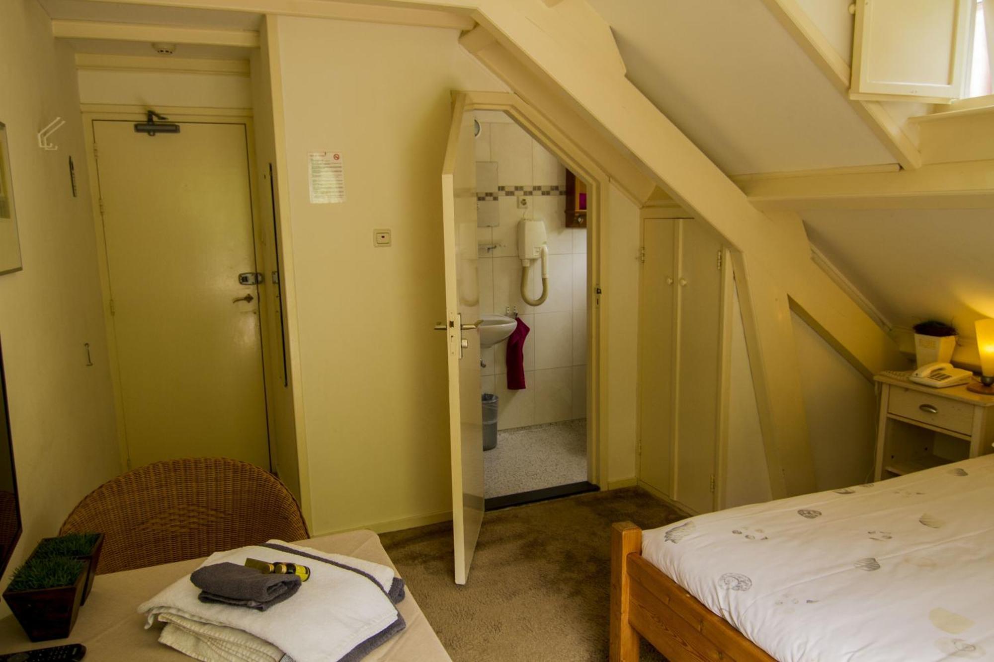 Hotel-Pension Zoom-Oord Renesse Quarto foto